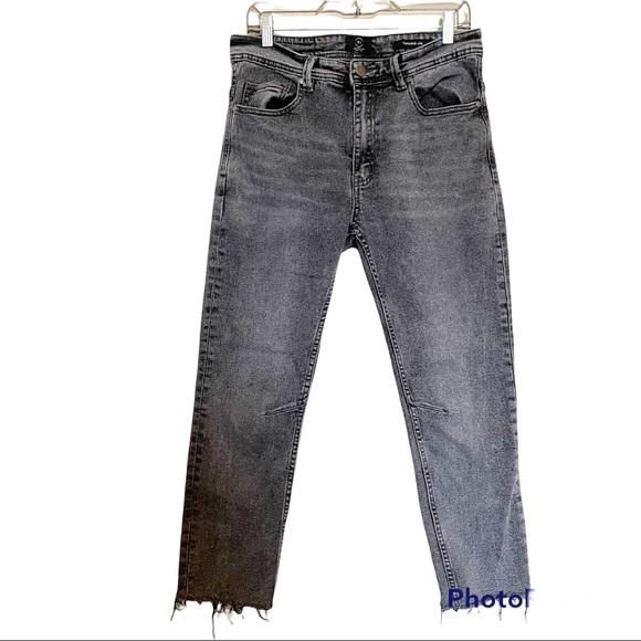 Cotton On Denim - Cotton On High Waist Tapered Raw Hem Jeans